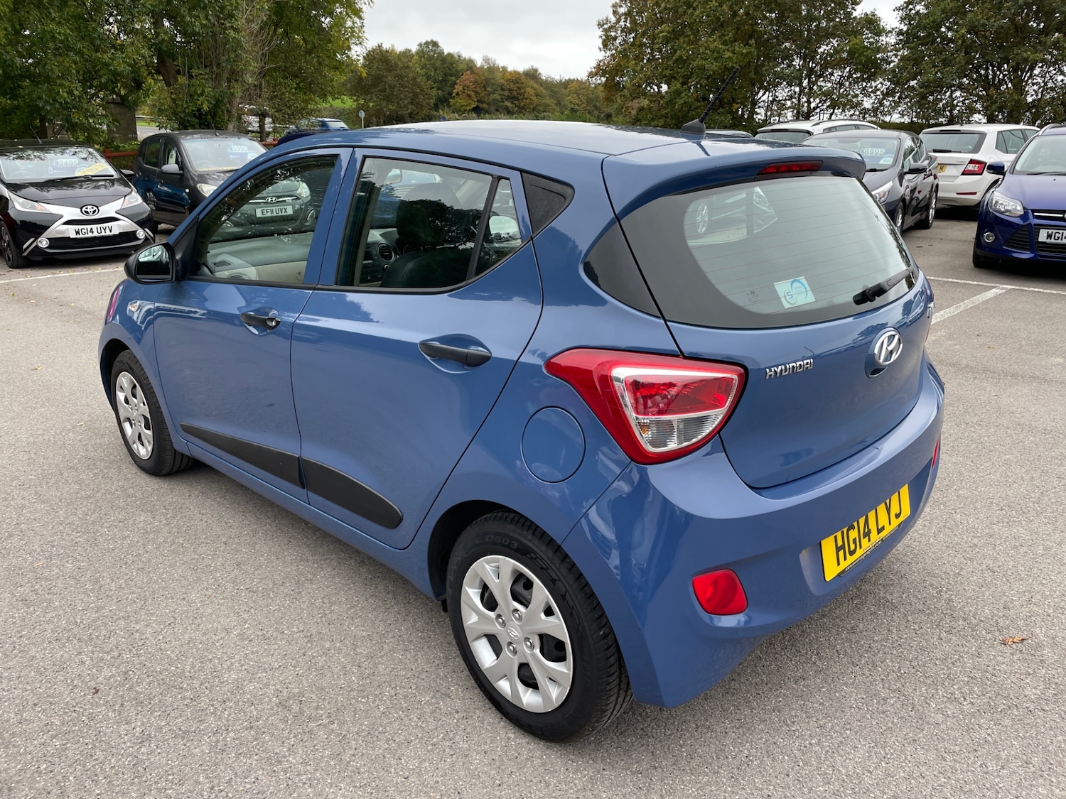 Used Hyundai i10 2014 for sale - 76275980: Photo 5