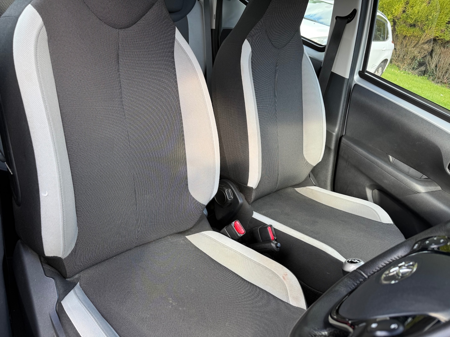 Used Toyota AYGO 2015 for sale - 78025330: Photo 11