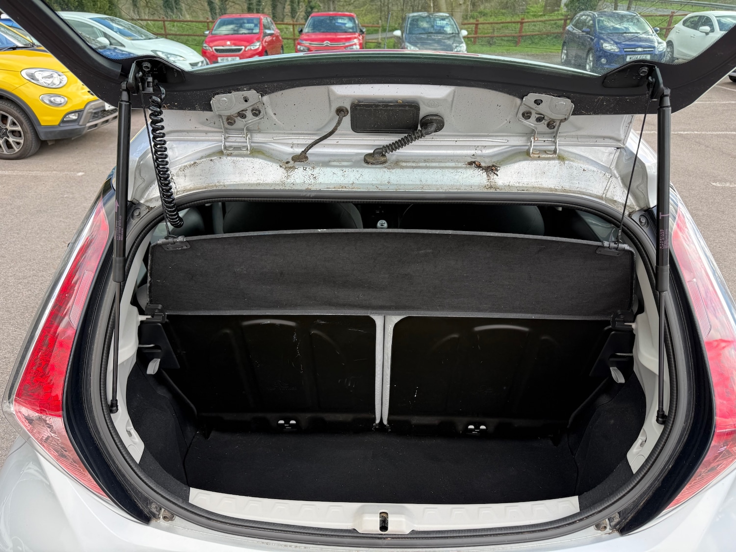 Used Toyota AYGO 2015 for sale - 78025330: Photo 5