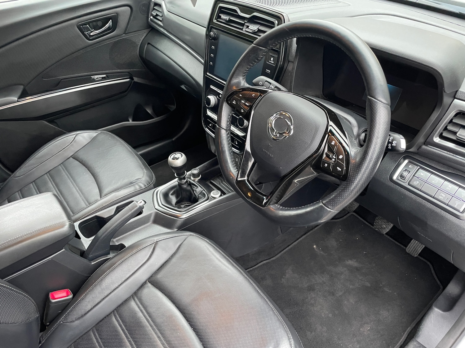 Used Ssangyong Tivoli 2021 for sale - 77168004: Photo 11