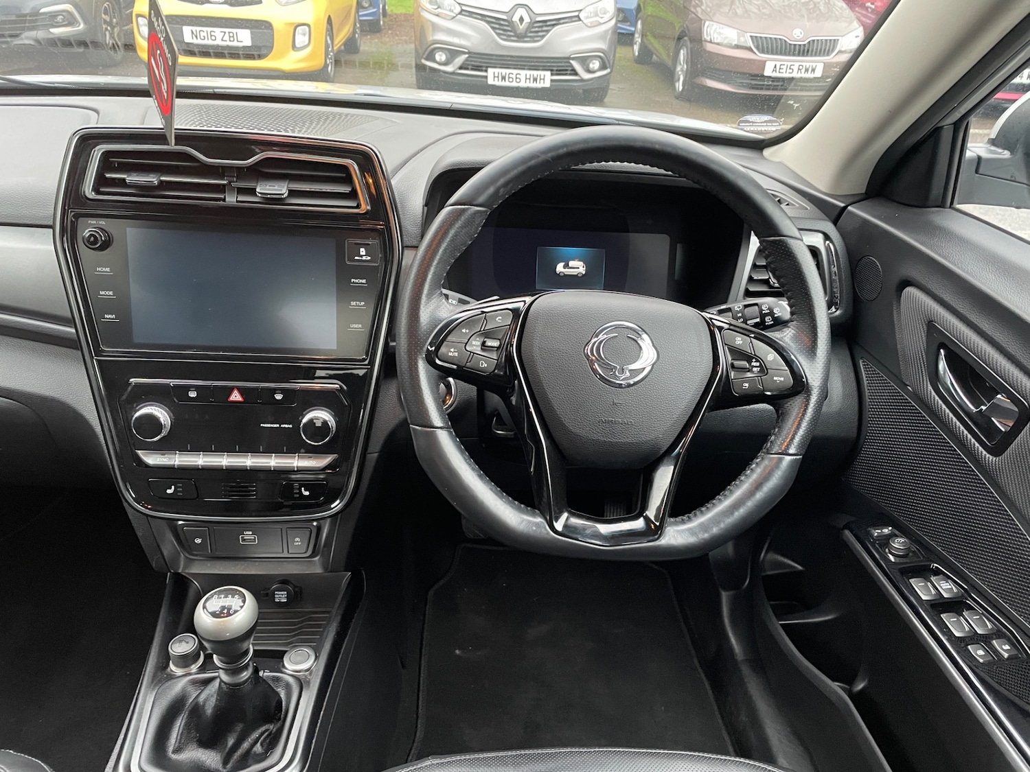 Used Ssangyong Tivoli 2021 for sale - 77168004: Photo 12