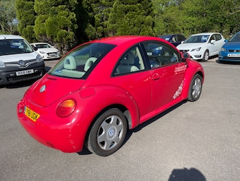 Used Volkswagen Beetle 2001 for sale - 78408604: Photo