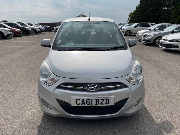 Used Hyundai i10 2011 for sale - 74902853: Photo 9