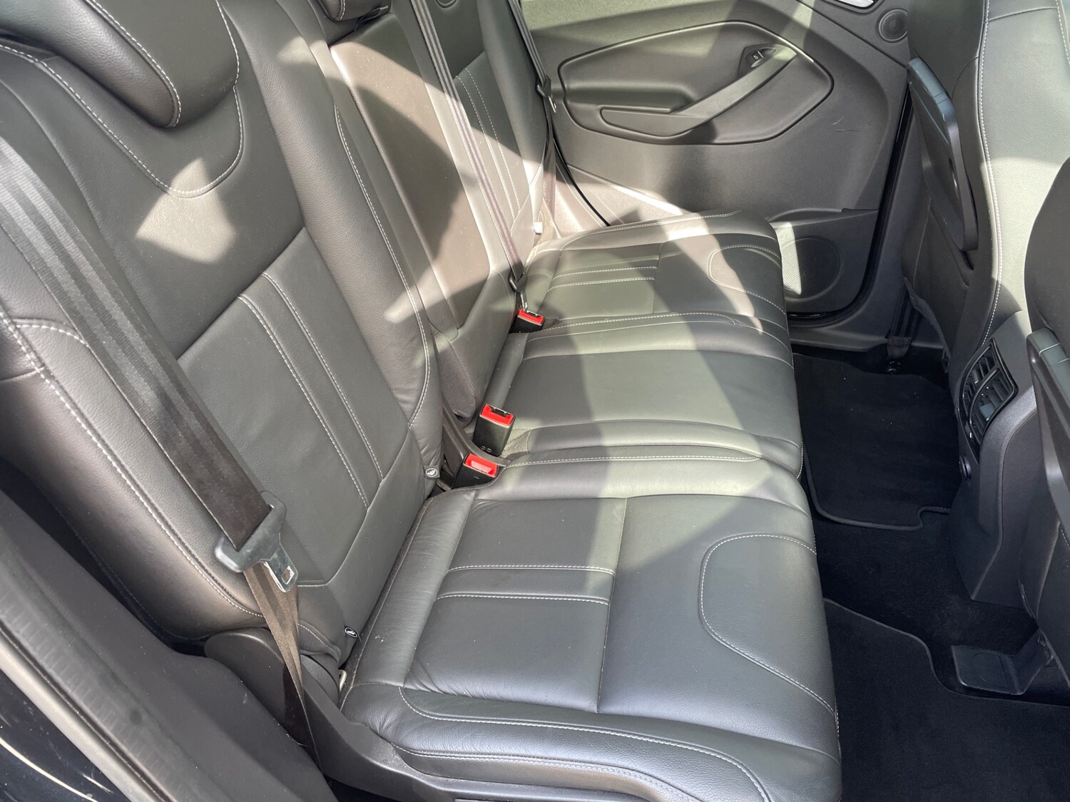 Used Ford Kuga 2015 for sale - 76104456: Photo 13