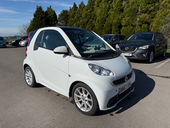 smart fortwo feature image