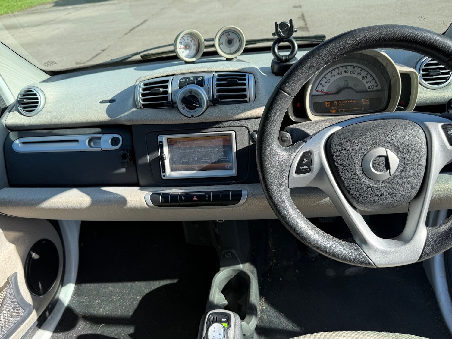 Used smart fortwo 2013 for sale - 77715007: Photo 9