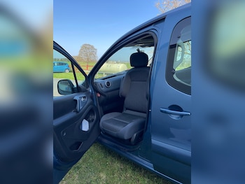 Used Peugeot Partner Tepee 2012 for sale - 78162237: Photo