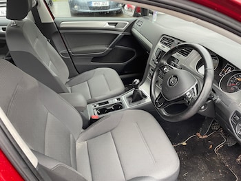 Used Volkswagen Golf 2016 for sale - 77168006: Photo