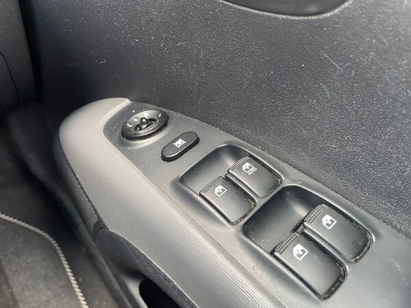 Used Hyundai i10 2011 for sale - 74854445: Photo 17