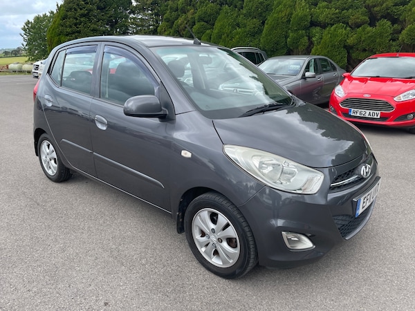Used Hyundai i10 2011 for sale - 74854445: Photo 1