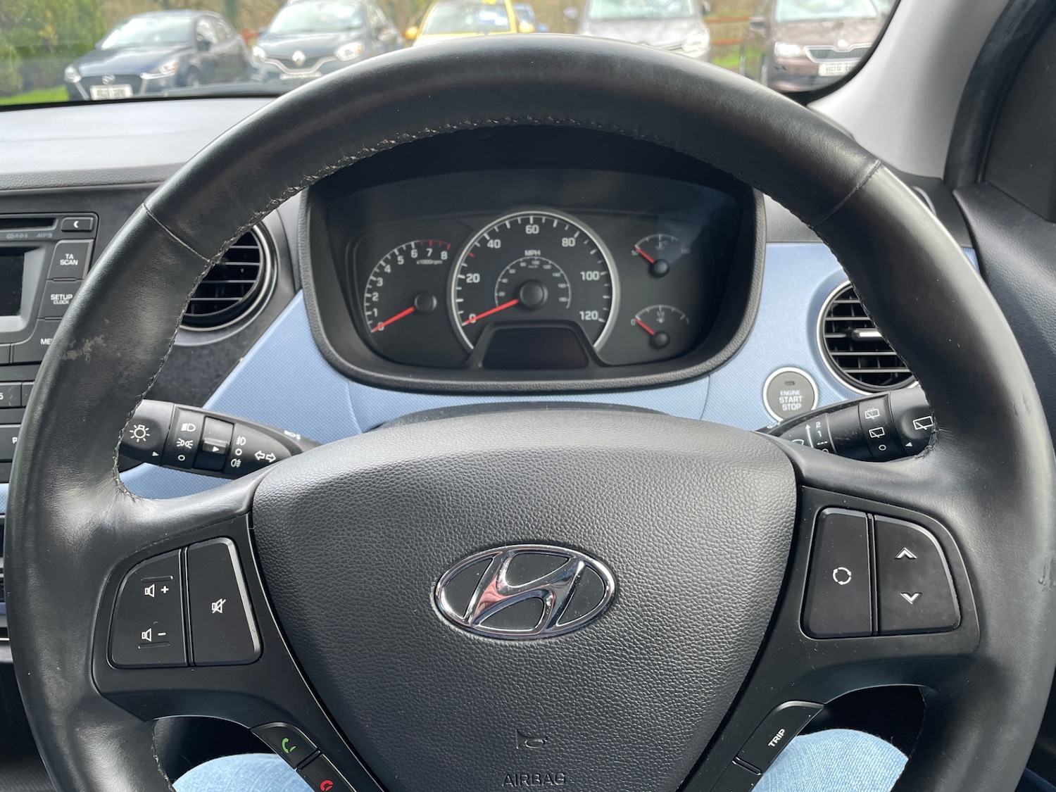 Used Hyundai i10 2015 for sale - 77351008: Photo 14