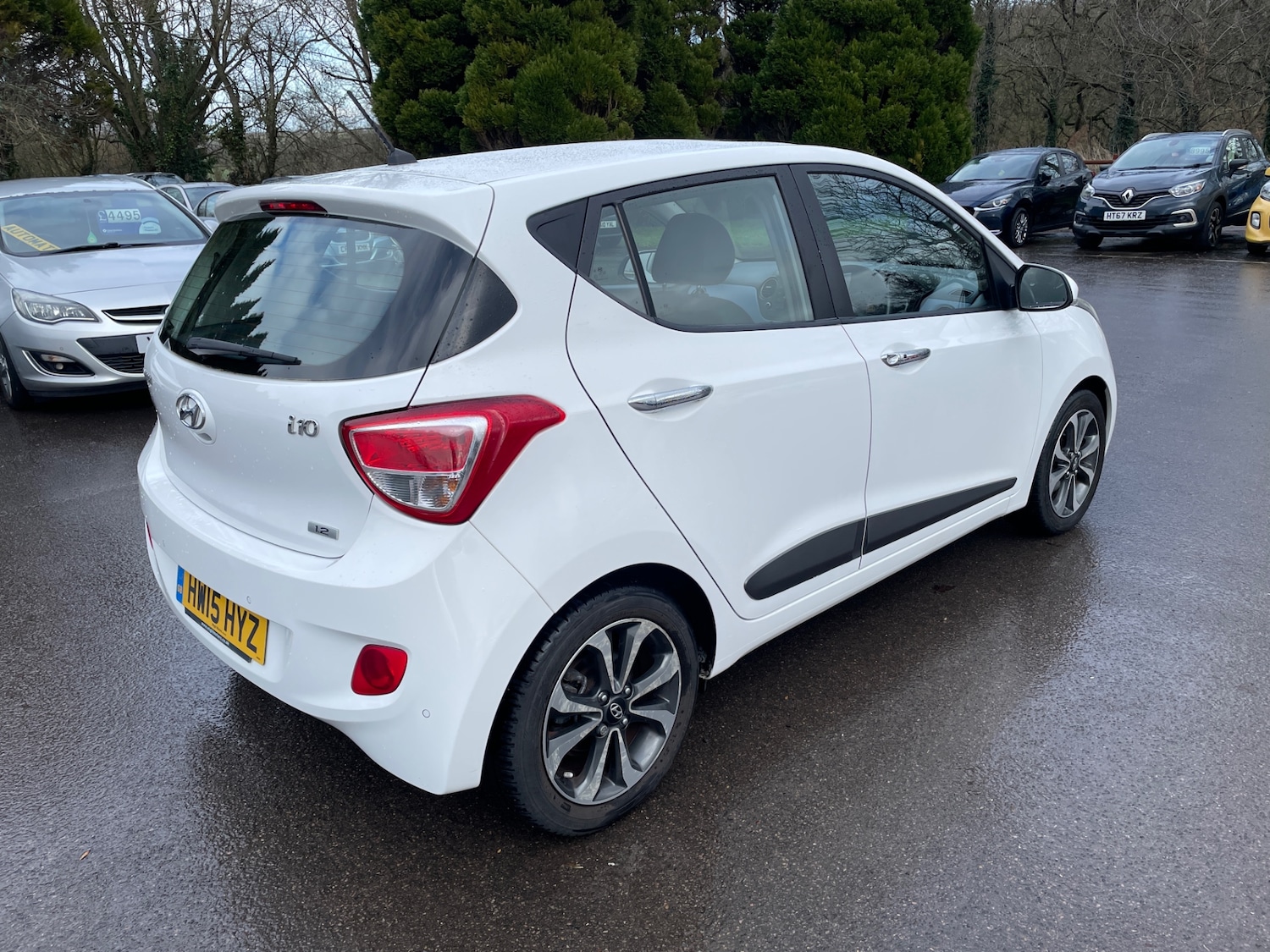 Used Hyundai i10 2015 for sale - 77351008: Photo 3