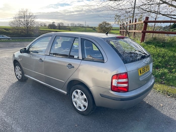 Used Skoda Fabia 2006 for sale - 76707376: Photo