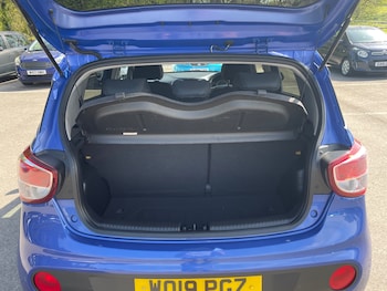 Used Hyundai i10 2019 for sale - 78340486: Photo