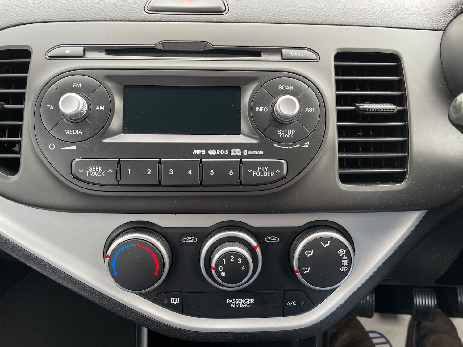 Used Kia Picanto 2014 for sale - 76104446: Photo 15