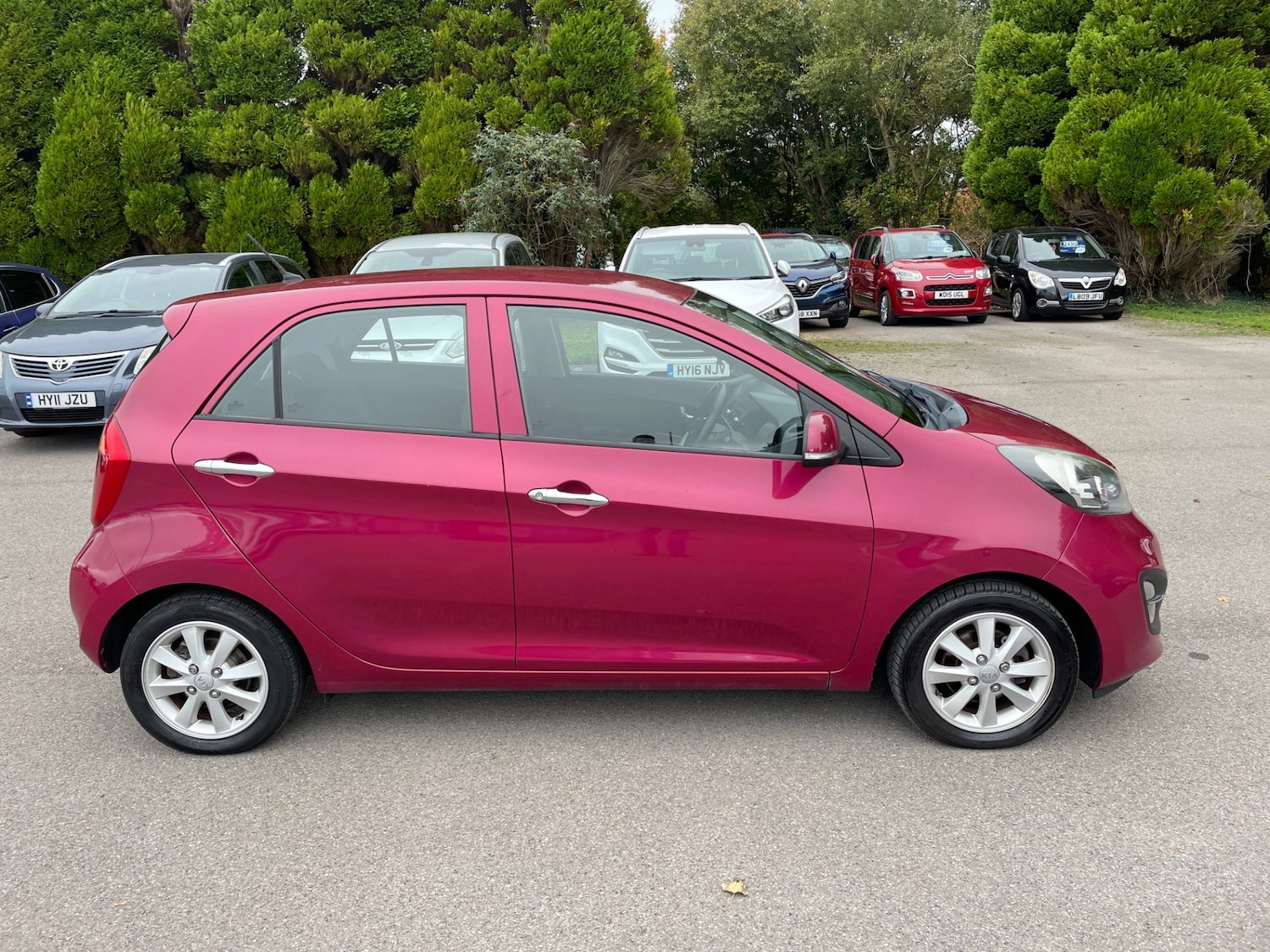 Used Kia Picanto 2014 for sale - 76104446: Photo 2