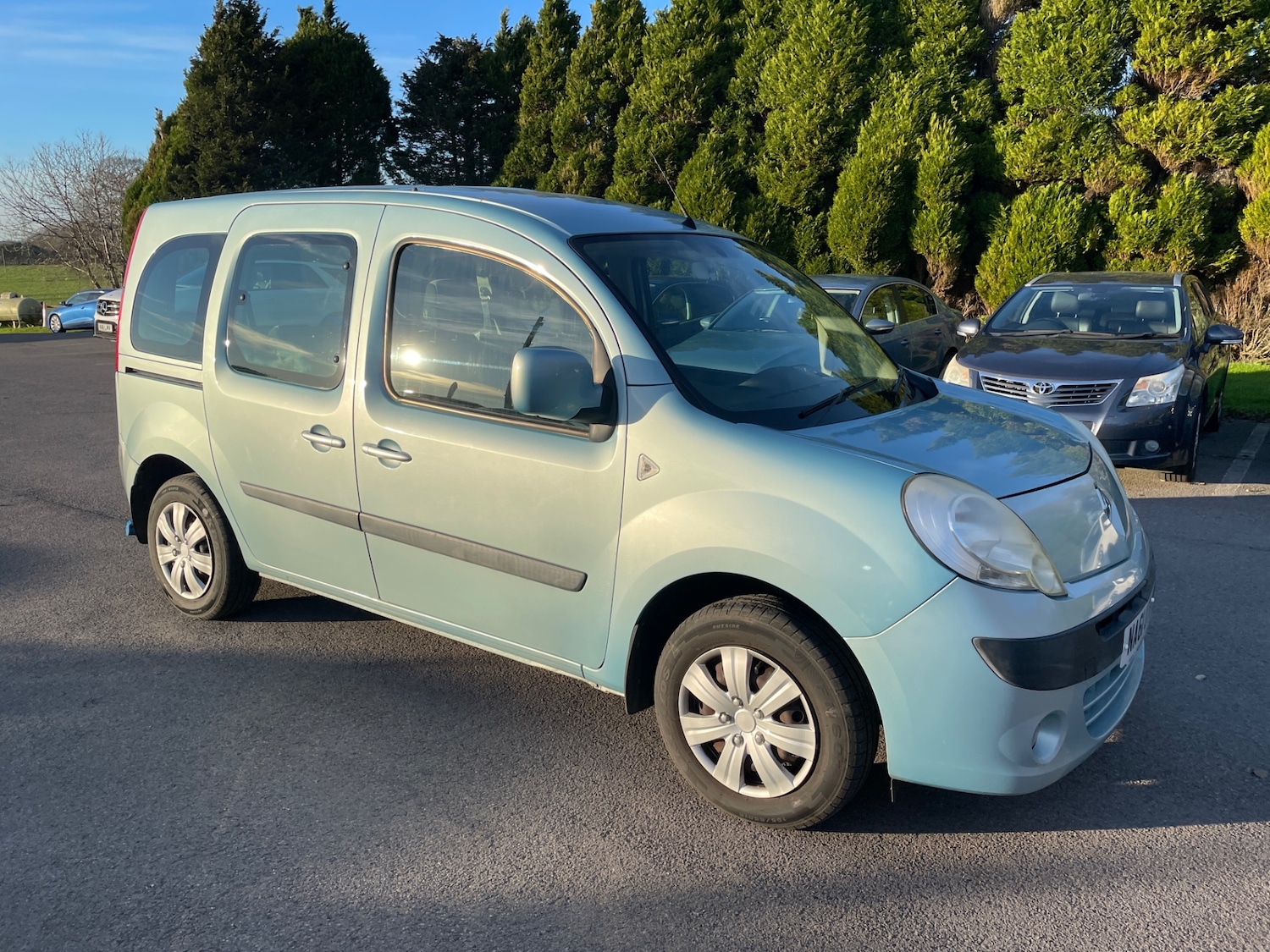 Used Renault Kangoo 2011 for sale - 76652266: Photo 1