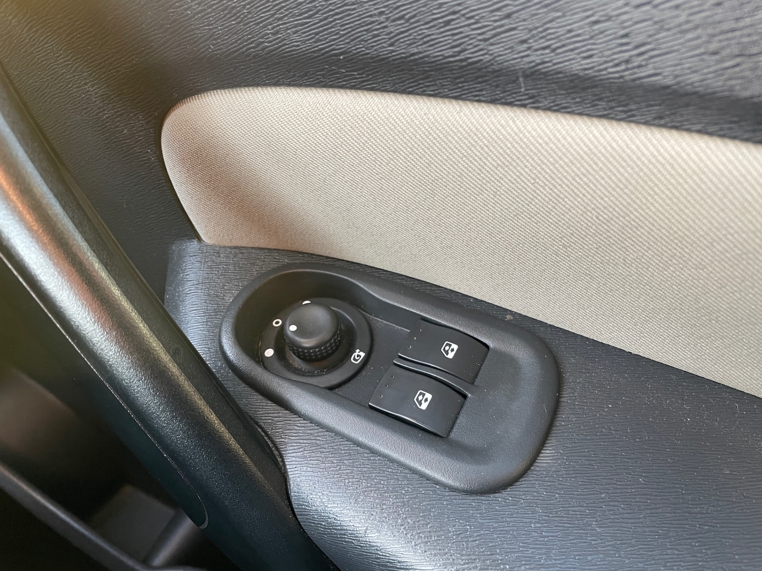 Used Renault Kangoo 2011 for sale - 76652266: Photo 23