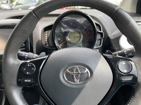 Used Toyota AYGO 2014 for sale - 74717904: Photo 14