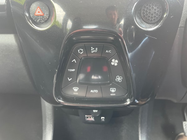 Used Toyota AYGO 2014 for sale - 74717904: Photo 18