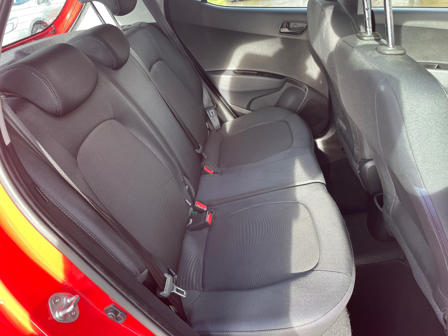Used Hyundai i10 2019 for sale - 77260632: Photo 13