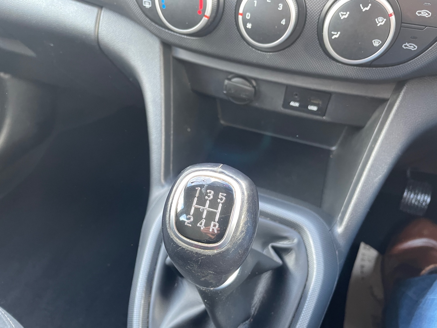 Used Hyundai i10 2019 for sale - 77260632: Photo 16