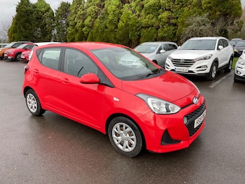 Used Hyundai i10 2019 for sale - 77260632: Photo