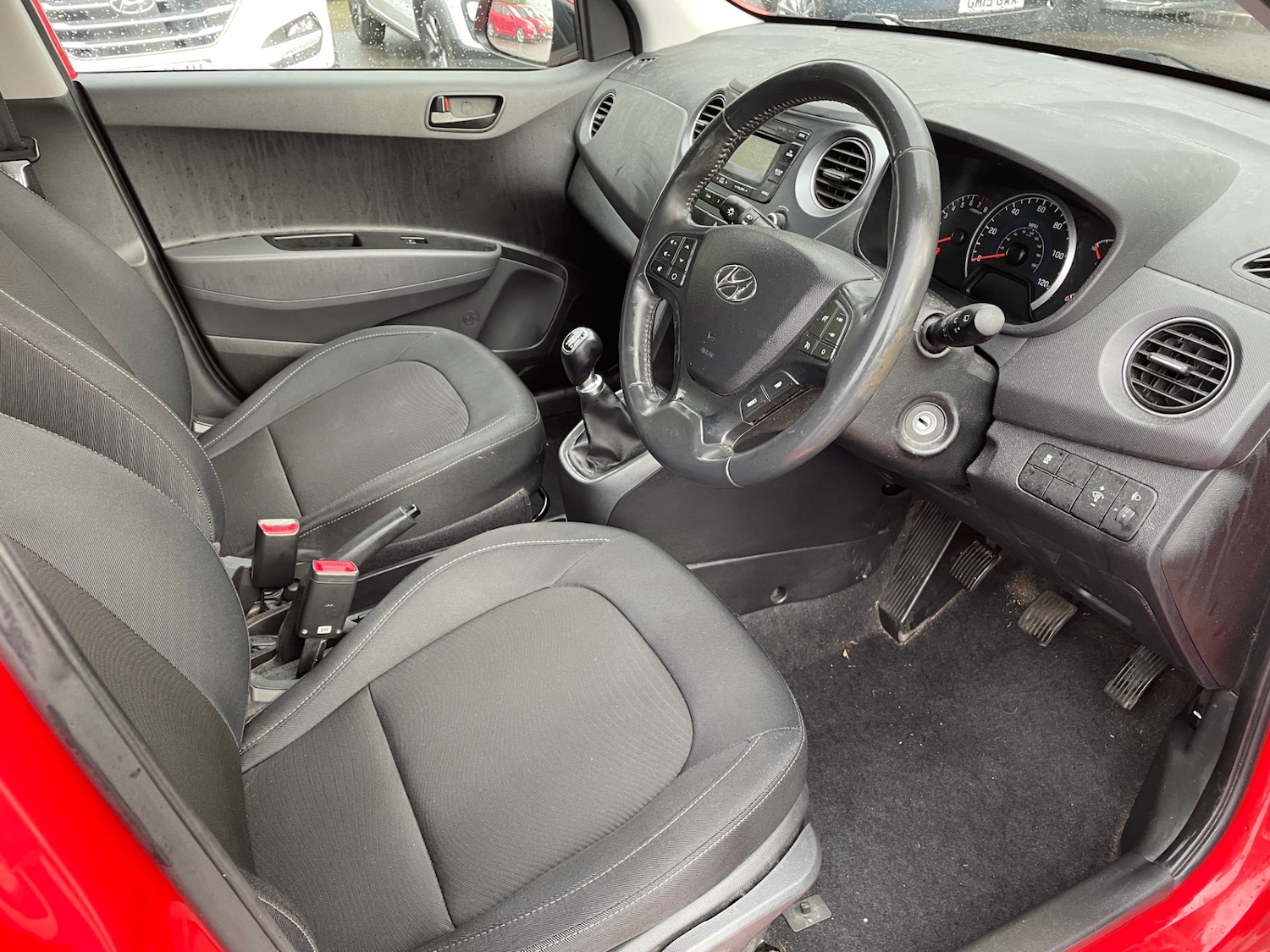 Used Hyundai i10 2019 for sale - 77260632: Photo 6