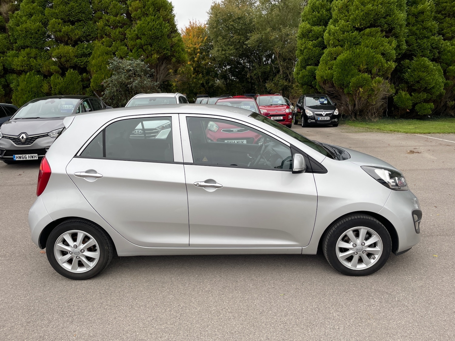 Used Kia Picanto 2014 for sale - 76275989: Photo 2