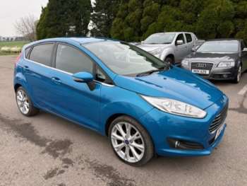 2013 (13) - 1.5 TDCi Titanium 5dr