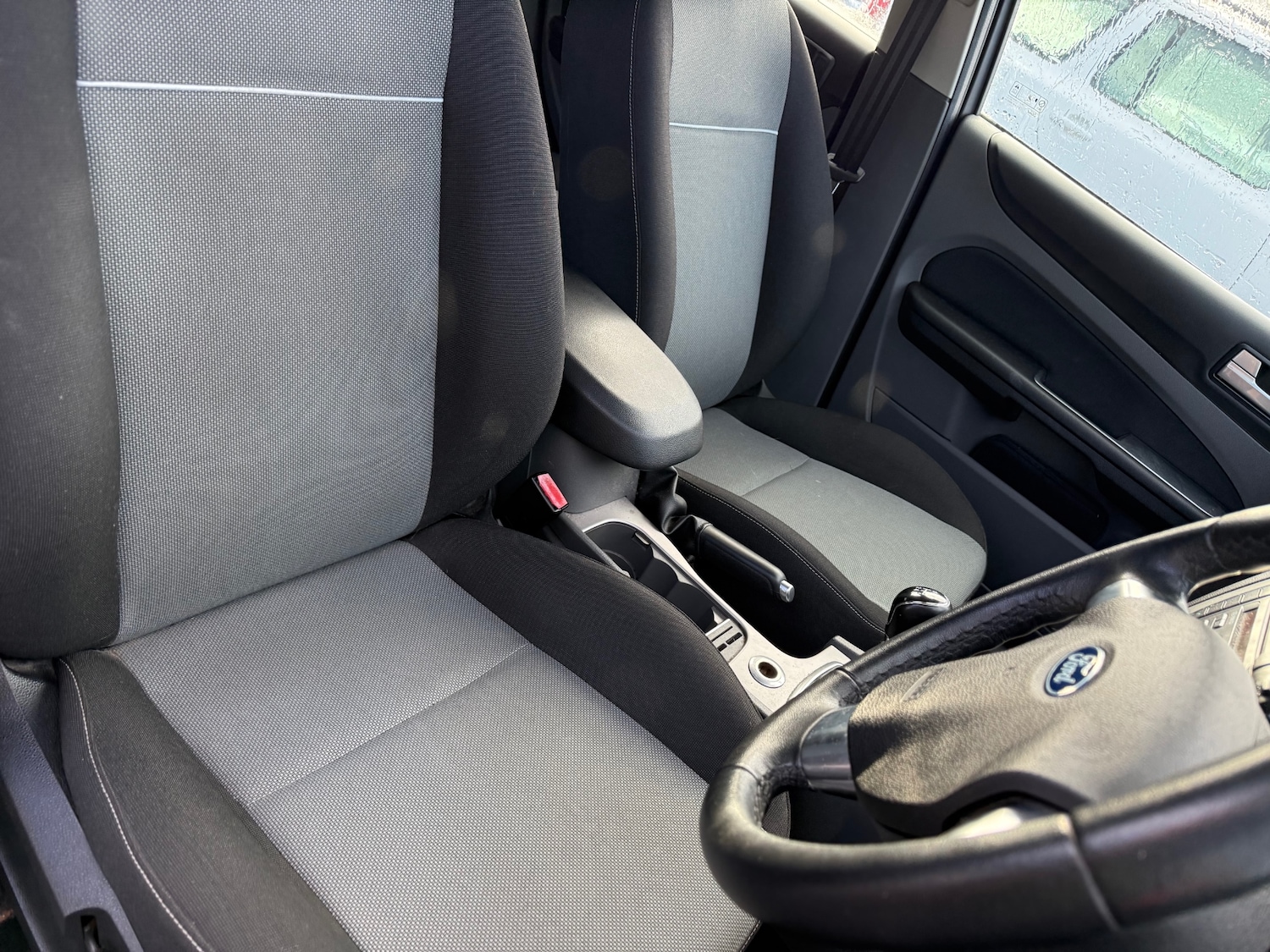 Used Ford Focus 2010 for sale - 77220301: Photo 12