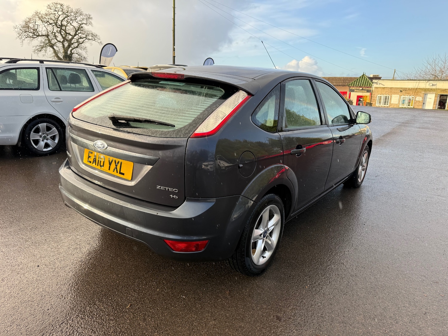 Used Ford Focus 2010 for sale - 77220301: Photo 7