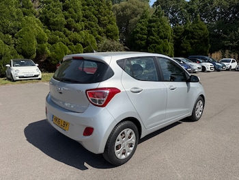 Used Hyundai i10 2016 for sale - 79381004: Photo