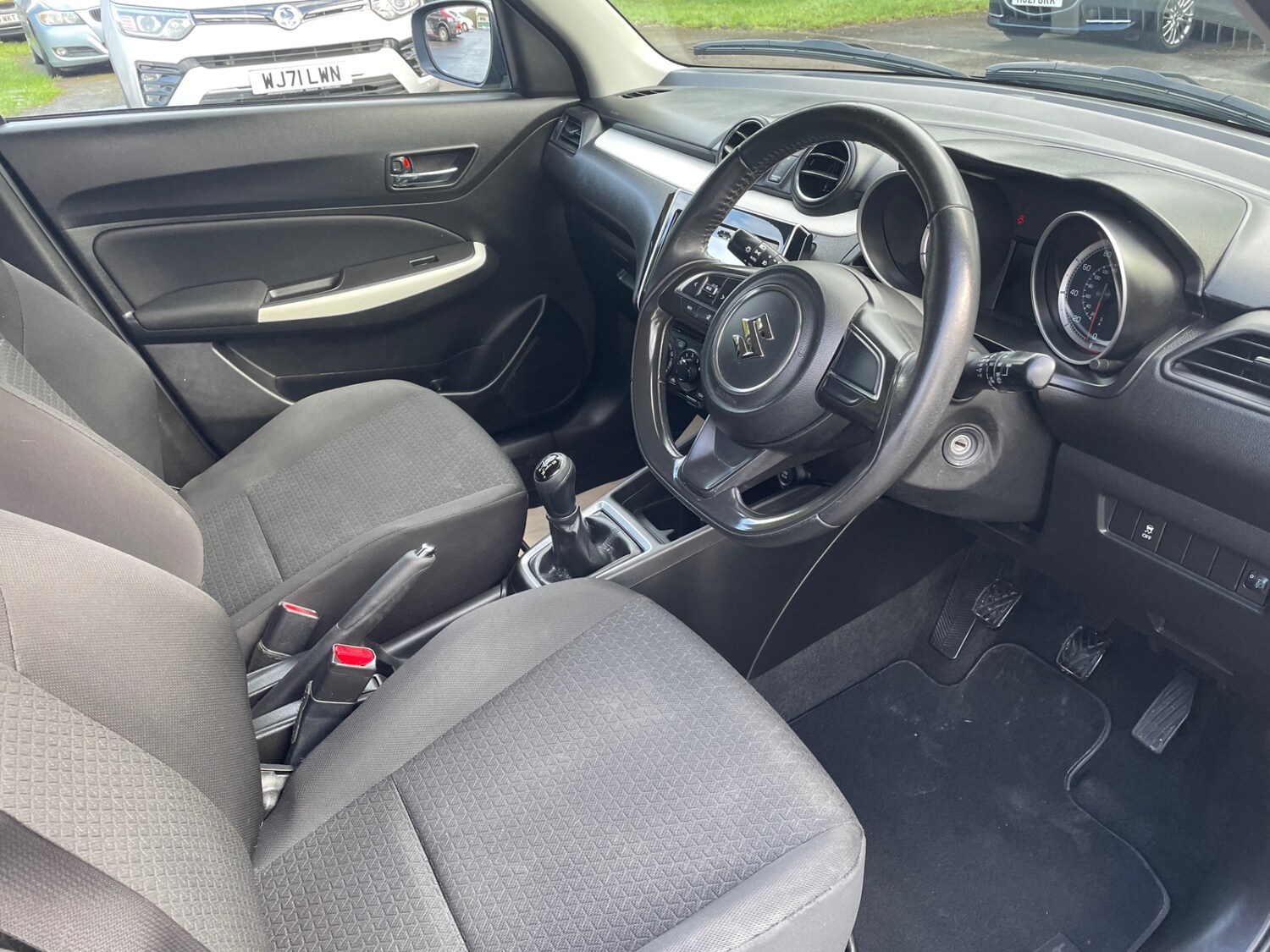 Used Suzuki Swift 2018 for sale - 77324672: Photo 11