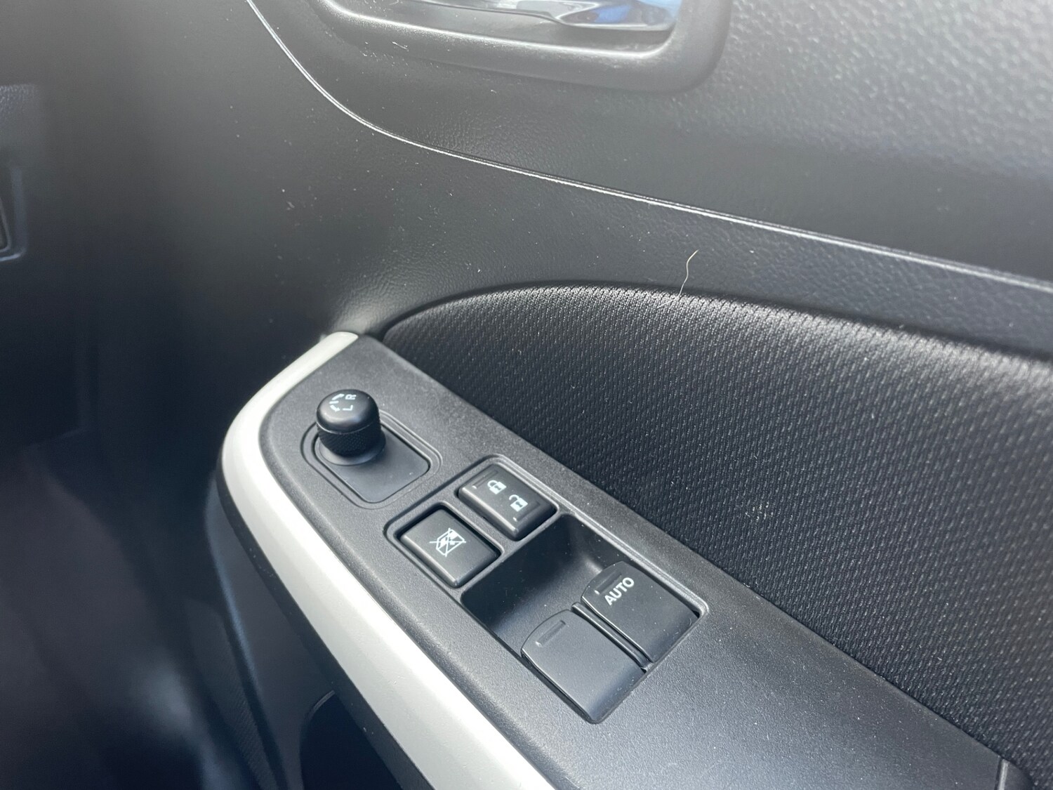 Used Suzuki Swift 2018 for sale - 77324672: Photo 20