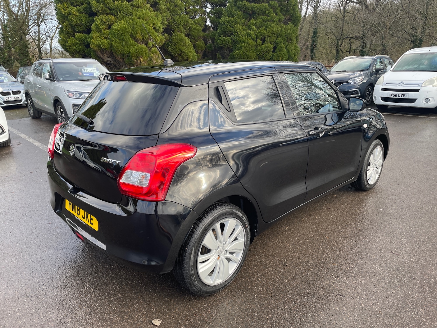 Used Suzuki Swift 2018 for sale - 77324672: Photo 3