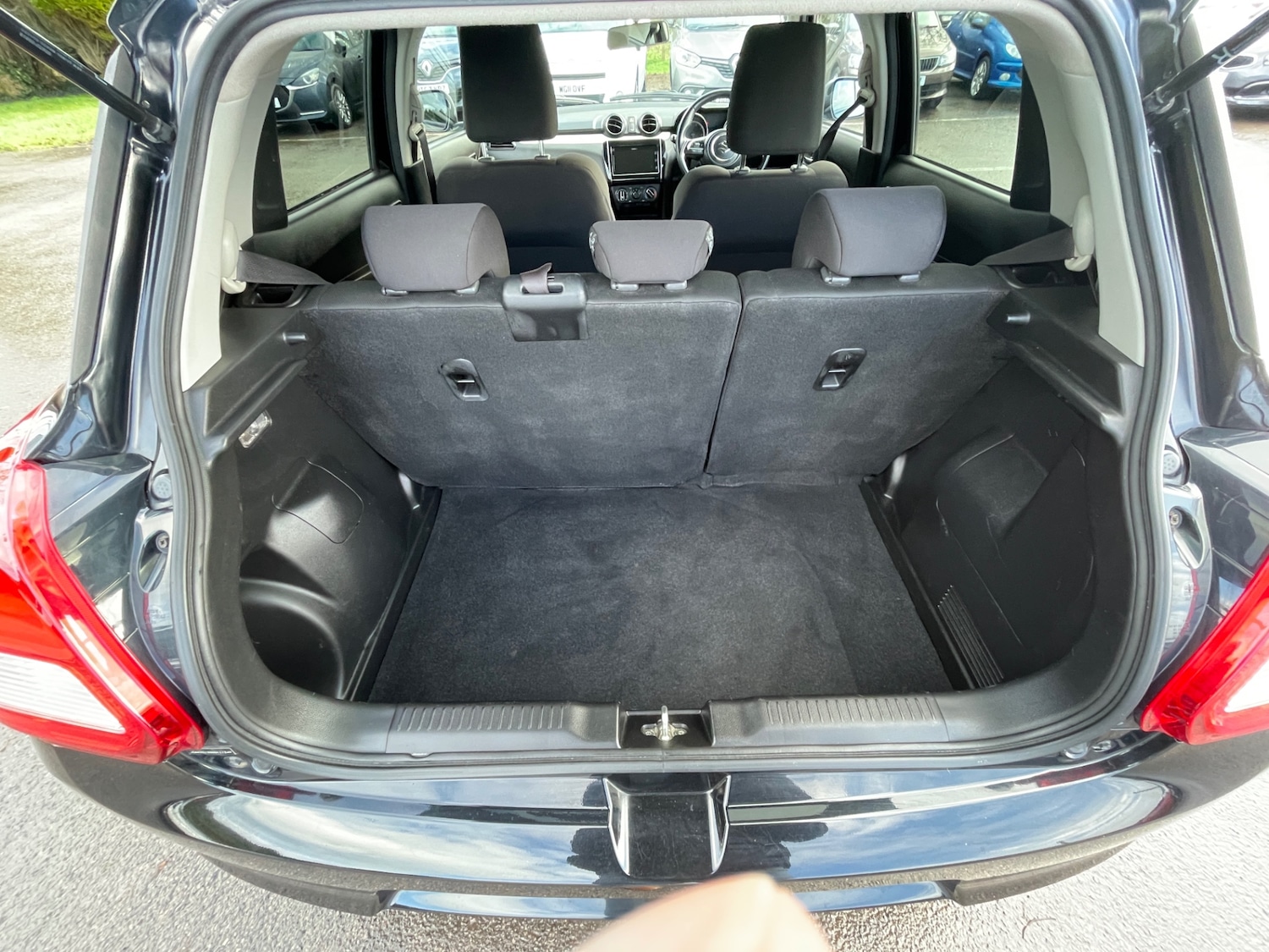 Used Suzuki Swift 2018 for sale - 77324672: Photo 5