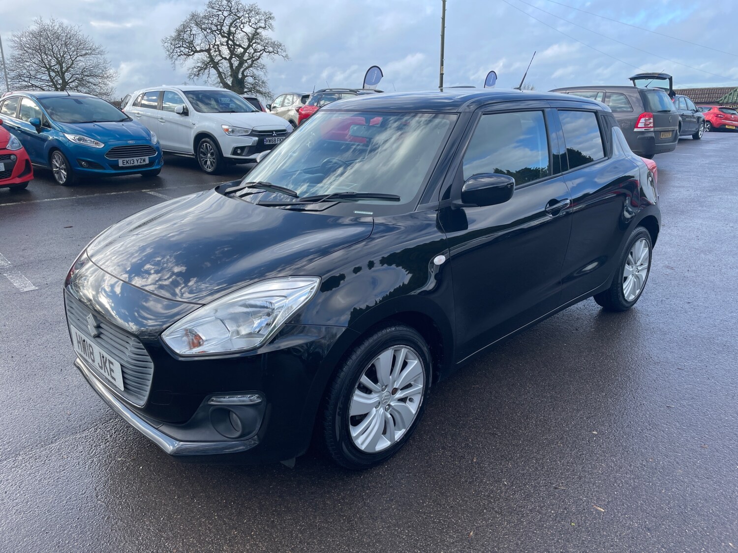 Used Suzuki Swift 2018 for sale - 77324672: Photo 8