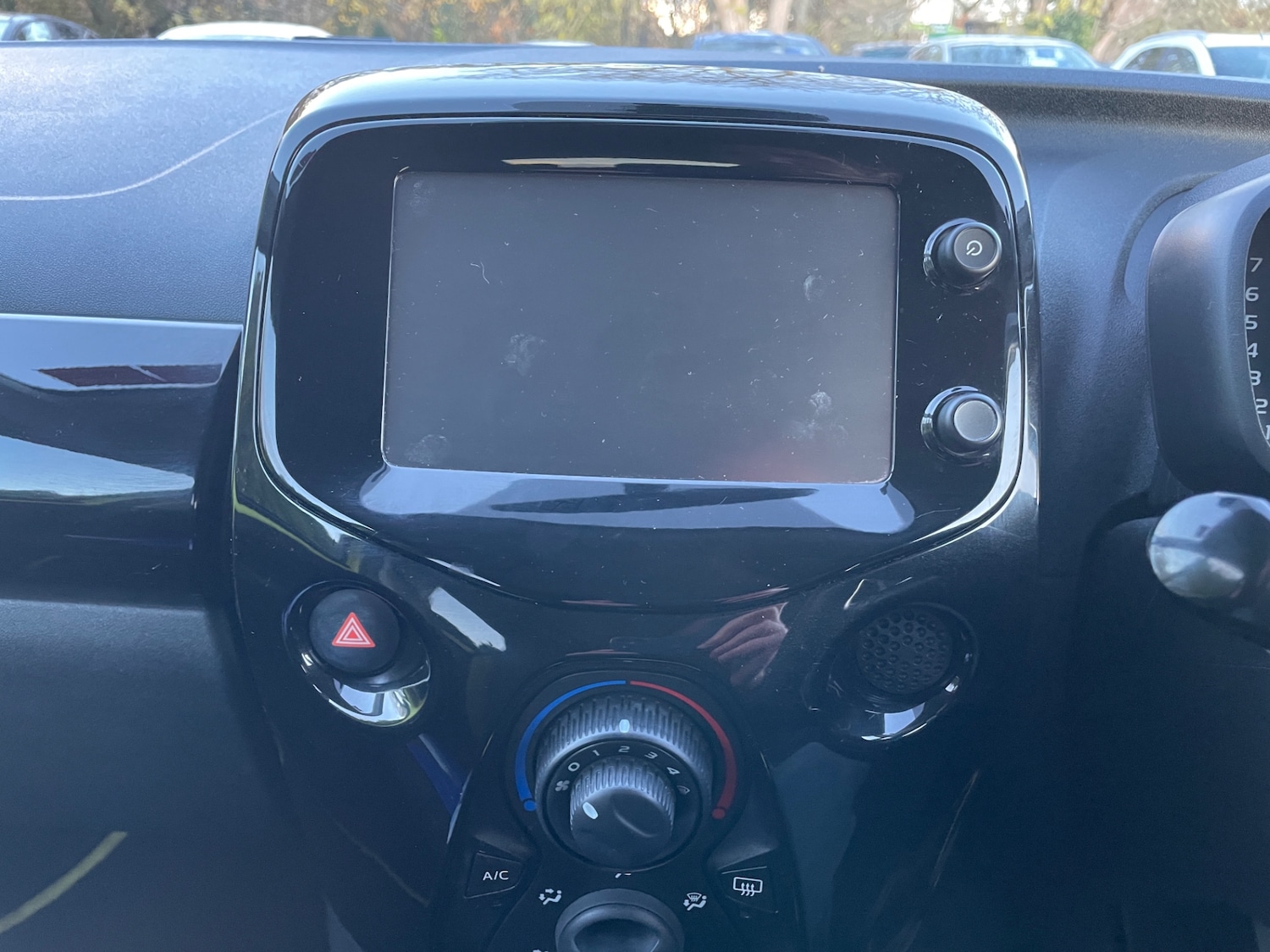 Used Toyota AYGO 2016 for sale - 76541630: Photo 14