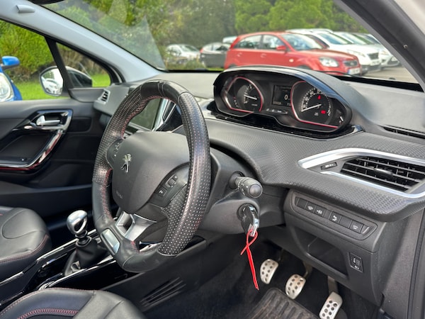Used Peugeot 2008 2017 for sale - 72225831: Photo 14