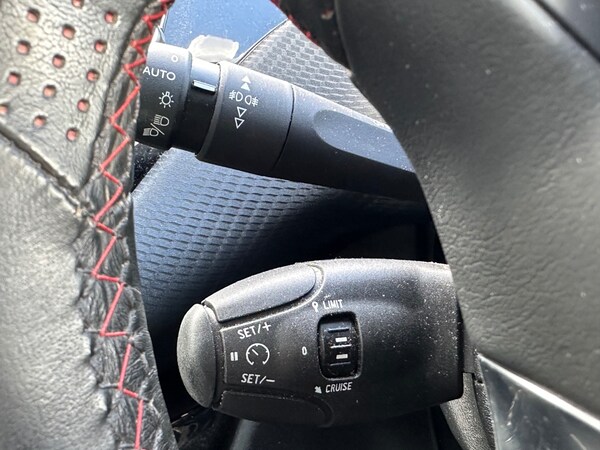 Used Peugeot 2008 2017 for sale - 72225831: Photo 22