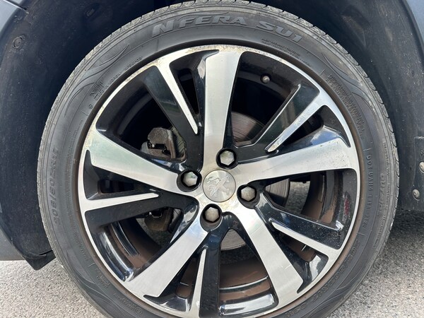 Used Peugeot 2008 2017 for sale - 72225831: Photo 25