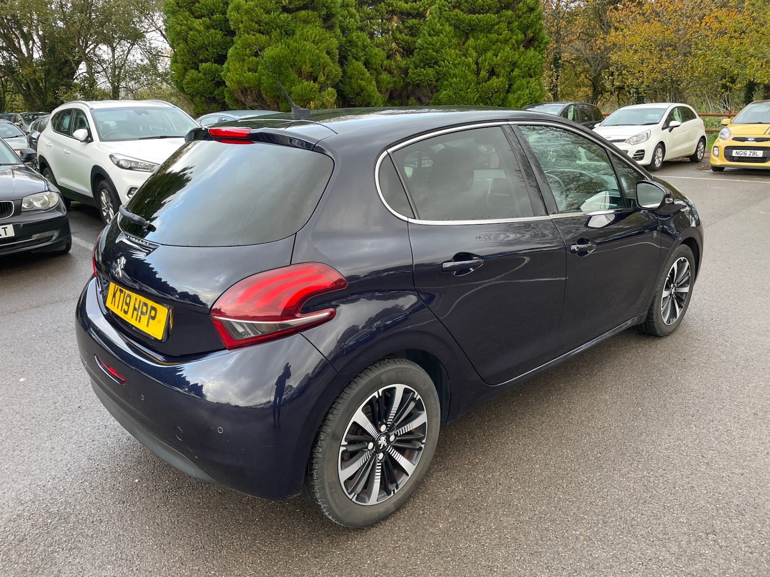 Used Peugeot 208 2019 for sale - 76451840: Photo 3