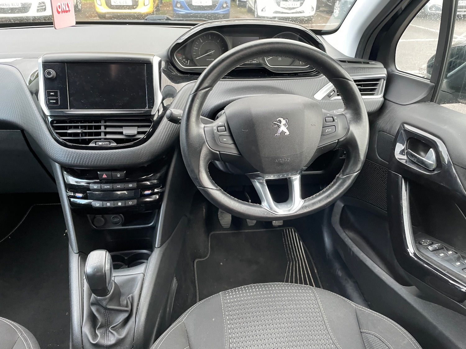 Used Peugeot 208 2019 for sale - 76451840: Photo 7