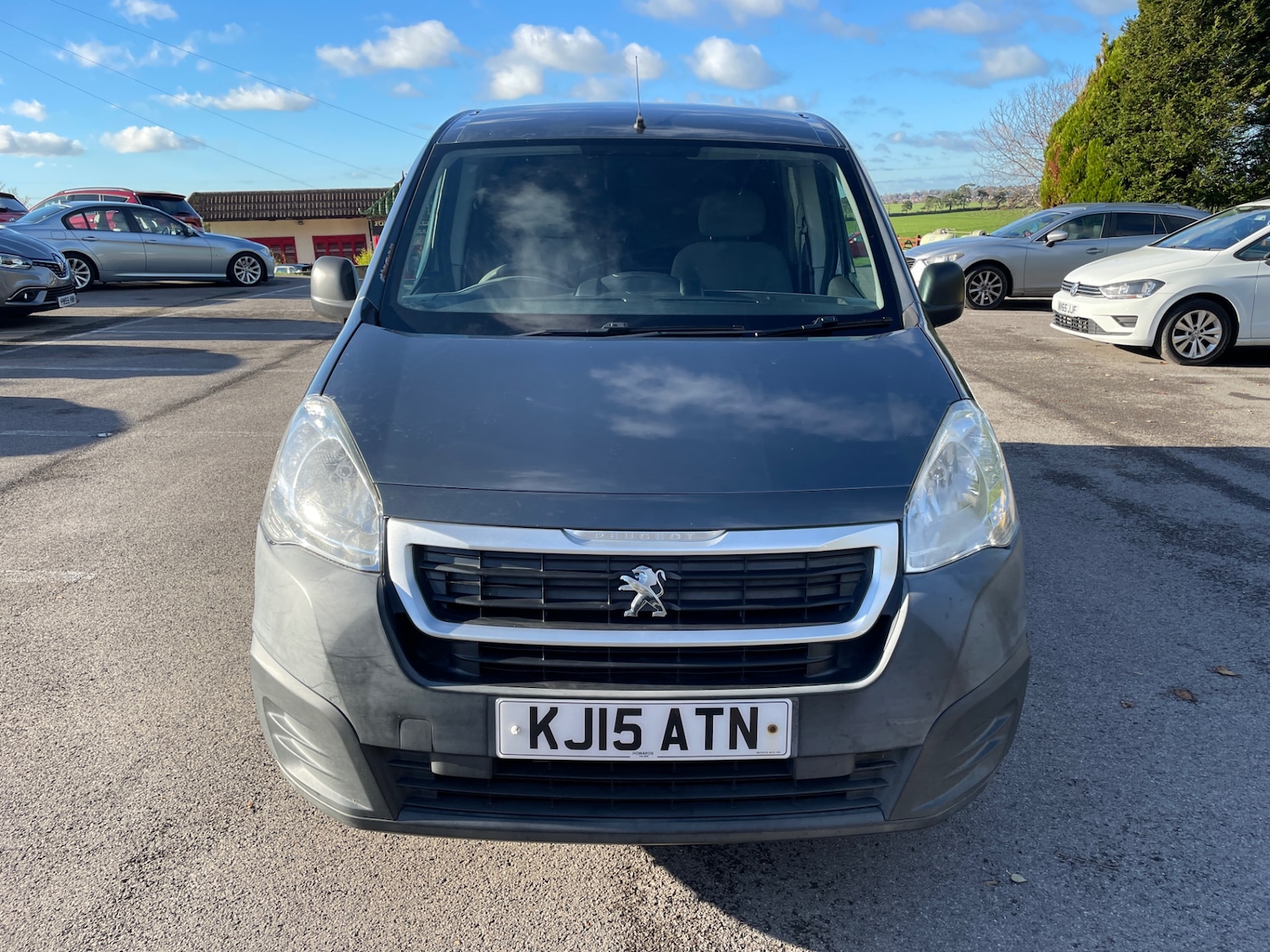 Used Peugeot Partner 2015 for sale - 76693653: Photo 10