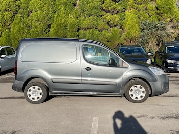 Used Peugeot Partner 2015 for sale - 76693653: Photo
