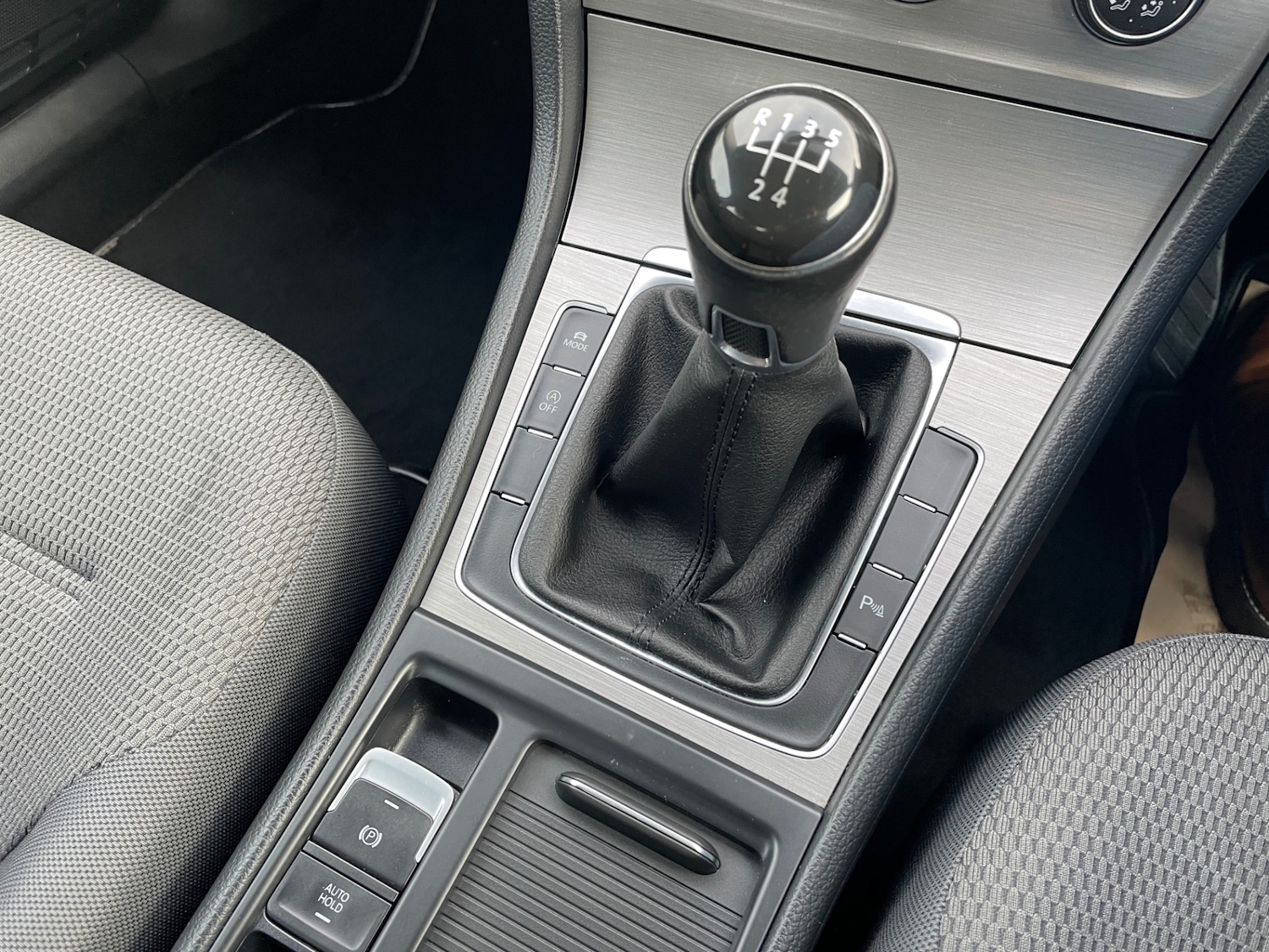 Used Renault Clio 2015 for sale - 77258377: Photo 18