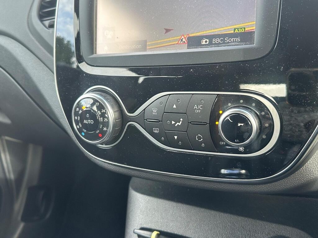 Used Renault Captur 2018 for sale - 76588288: Photo 17