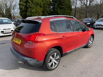 Used Peugeot 2008 2015 for sale - 77578520: Photo