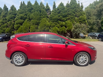 Used Ford Focus 2013 for sale - 79381596: Photo